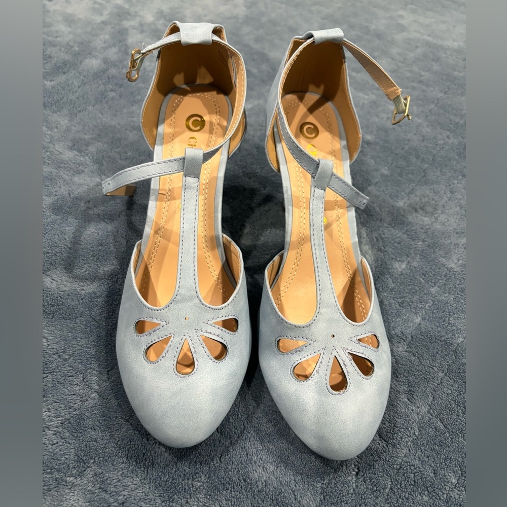 Chase & chloe blue strap heels